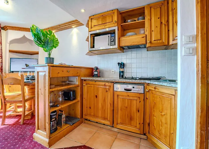 公寓 View 1br And Bunks With Balcony In Centre - Le Blanc *