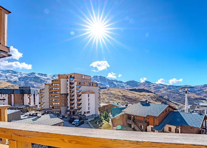 View 1br And Bunks With Balcony In Centre - Le Blanc *