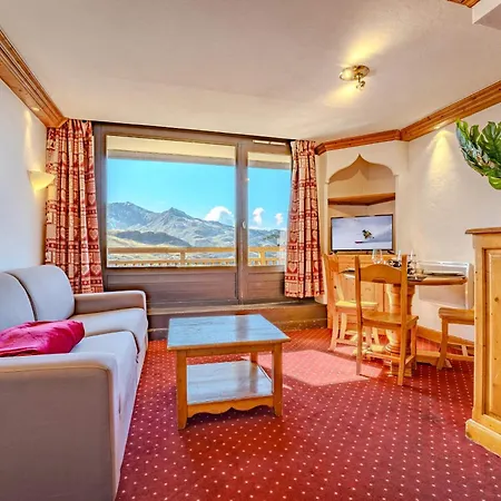 Daire View 1br And Bunks With Balcony In Centre - Le Blanc Val Thorens